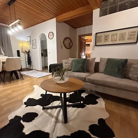 Aparthaus Dittelbach By Faraway Homes *