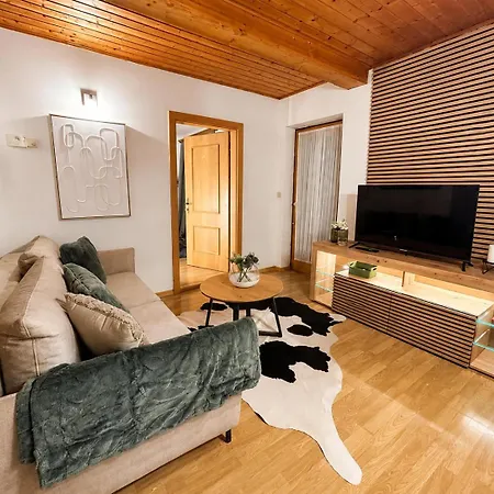 公寓 Aparthaus Dittelbach By Faraway Homes 圣吉尔根