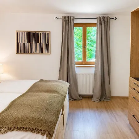 Aparthaus Dittelbach By Faraway Homes