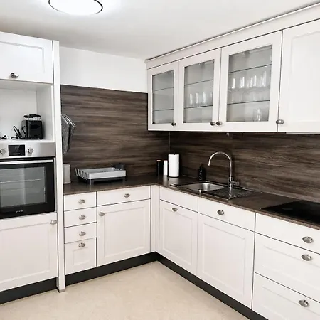 公寓 Aparthaus Dittelbach By Faraway Homes *