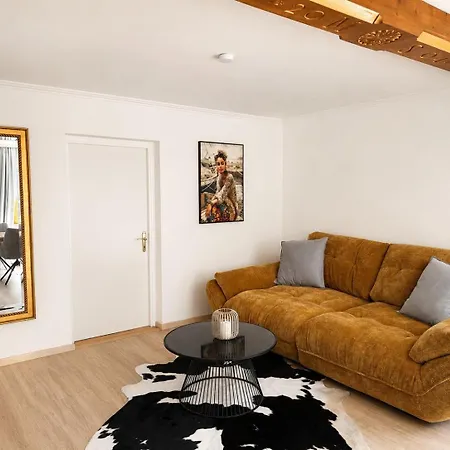 Aparthaus Dittelbach By Faraway Homes
