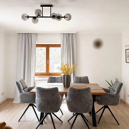 Aparthaus Dittelbach By Faraway Homes 公寓