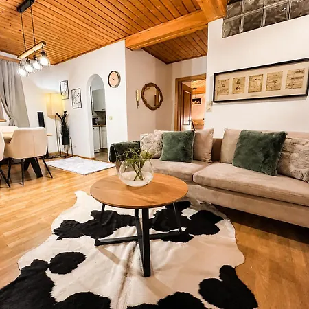 Aparthaus Dittelbach By Faraway Homes 圣吉尔根